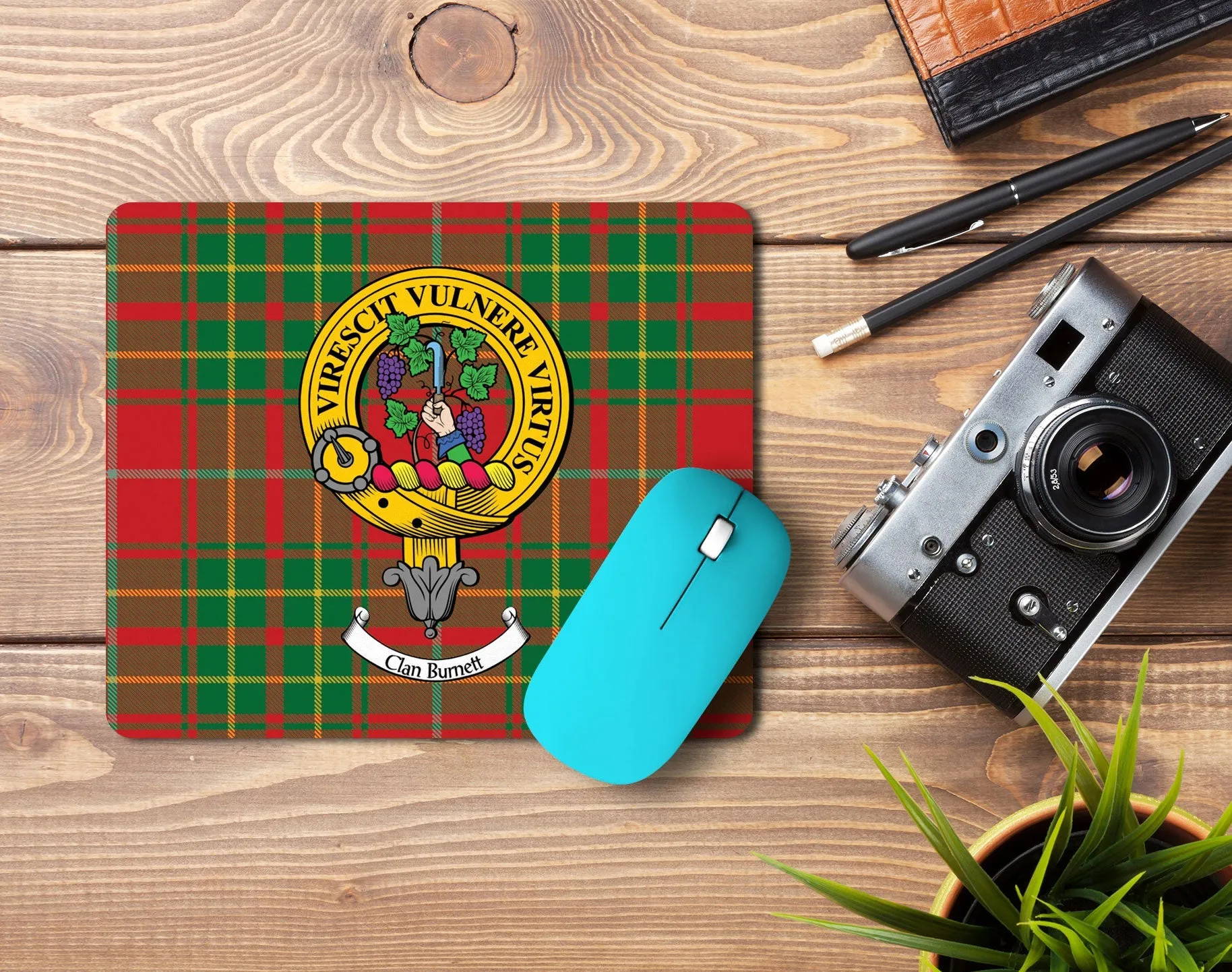 Burnett Clan Crest Mouse Pad