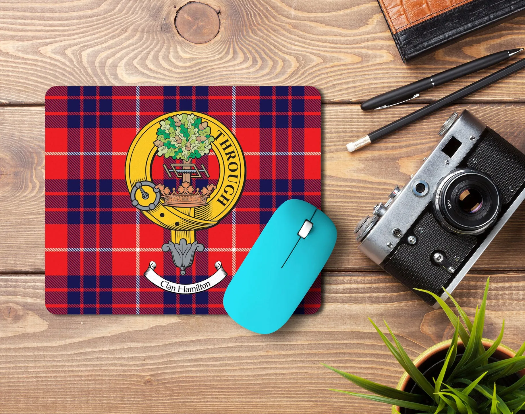 Hamilton Clan Crest Mouse Pad