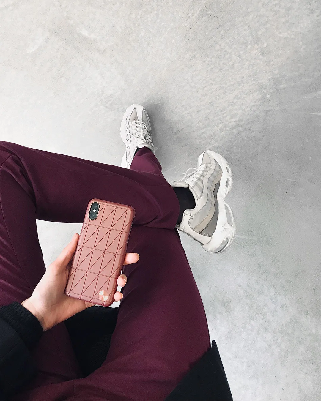 Holdit Style Phone Case for iPhone Xs / X Tokyo Series - Frame Maroon