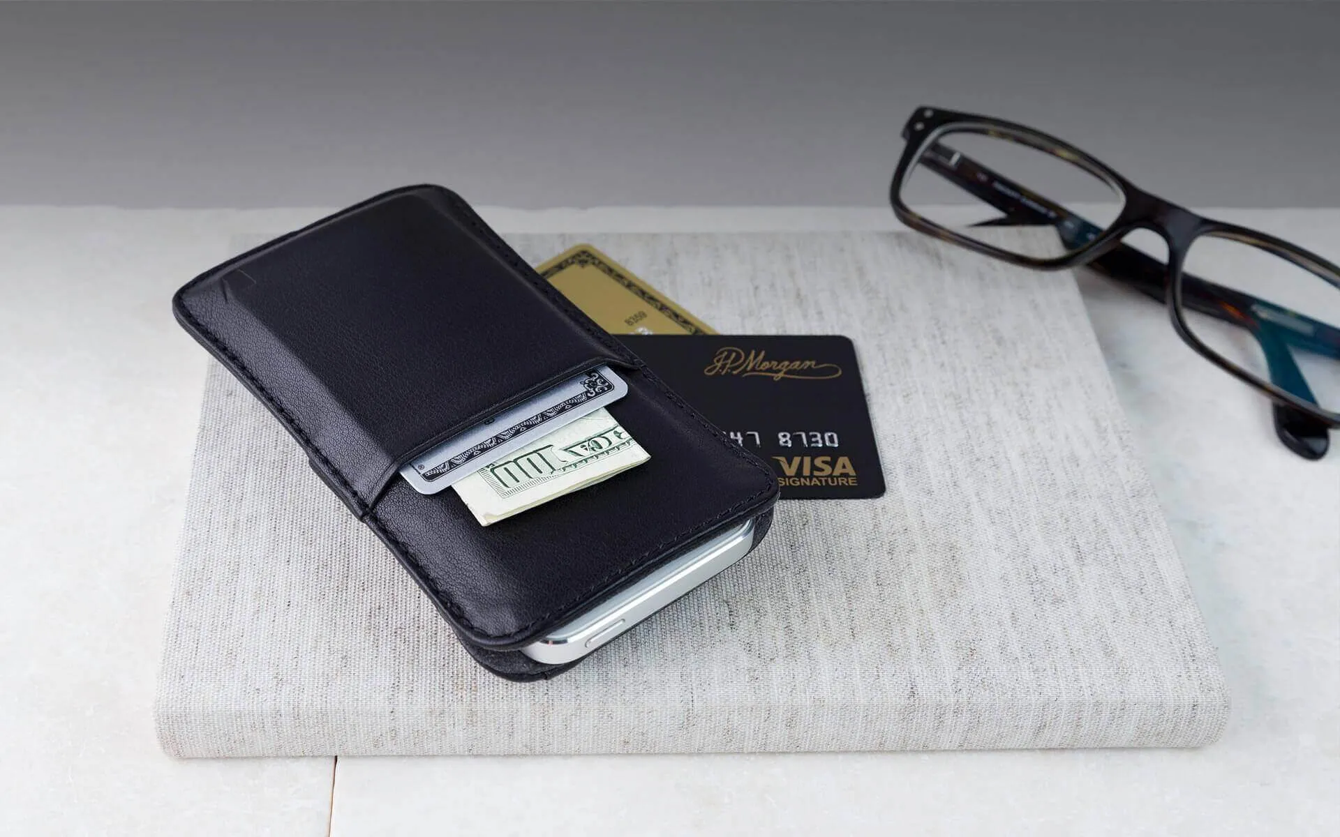 WINDSOR Wallet Case